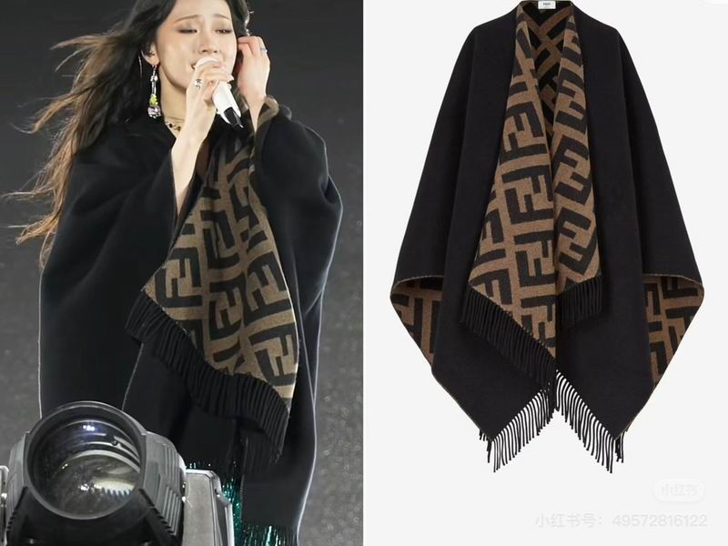 Fendi cloak E19